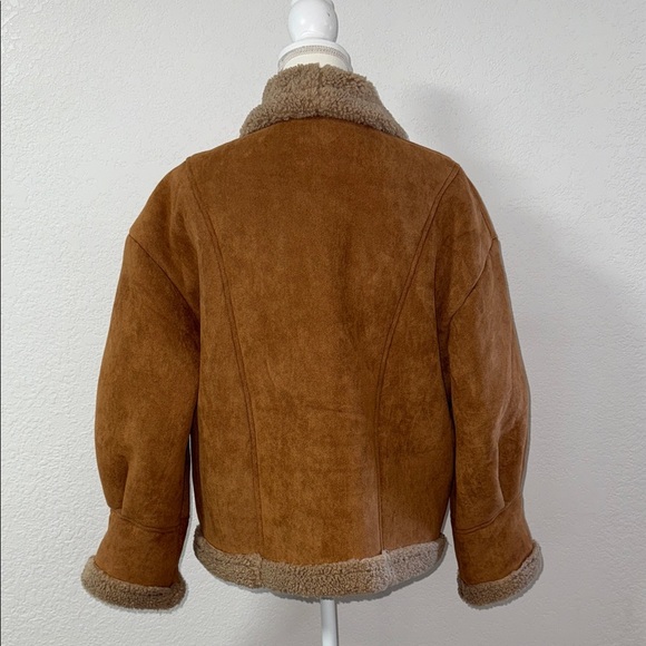 NWT! Brown Shearling Jacket with Cream Trim - Picture 12 of 16